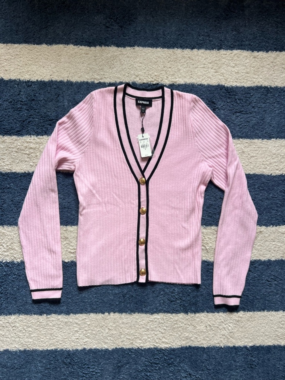 NWT Express Pink Ribbed V-Neck Cardigan Women’s Medium